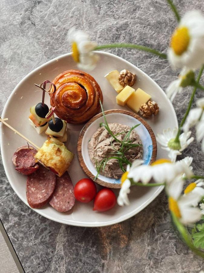 Pana Boutique Hotel 쉼켄트 외부 사진
